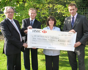 Kate's Trust make a �10,000 donation